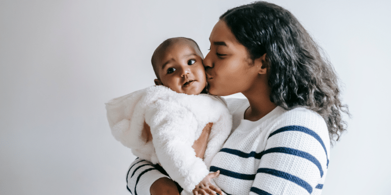 Lifting up children when you have pelvic instability