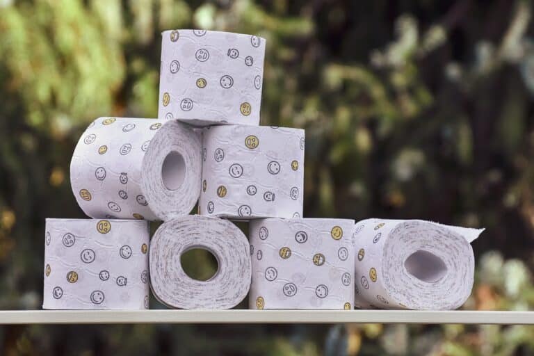 toilet paper, warehouse, covid-19-5622109.jpg