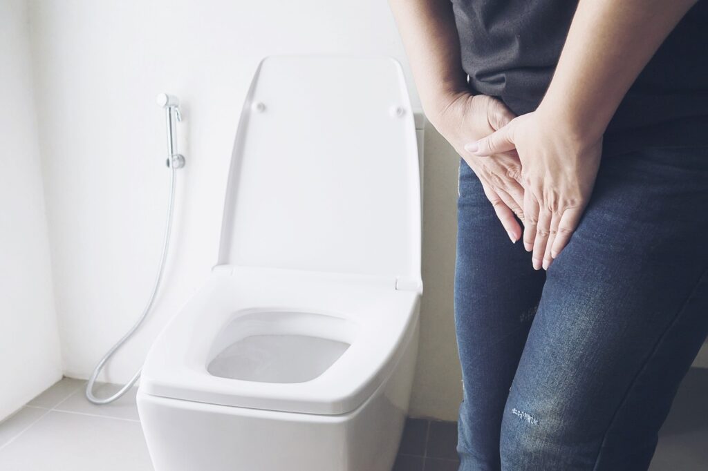 What’s the best way to poop and pee? 15 tips and advises for going to the toilet 