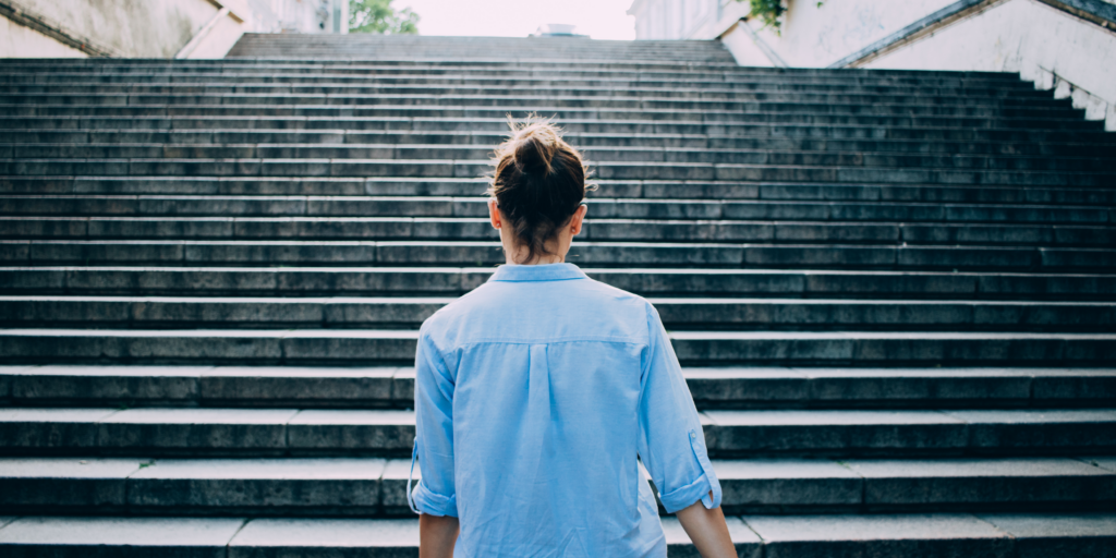 Walking stairs with pelvic instability and pelvic pain